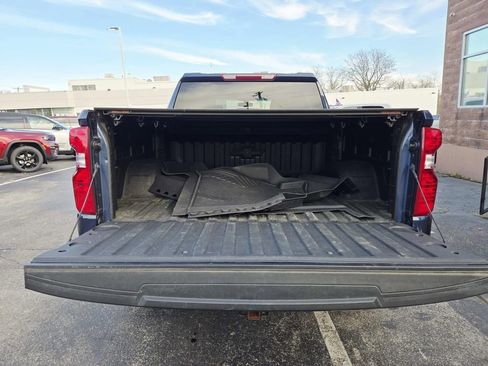 Used 2022 Chevrolet Silverado 1500 LT image 15