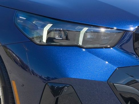 New 2026 BMW 530i w/ M Sport Package image 5