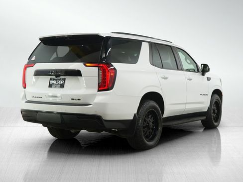 Used 2022 GMC Yukon SLE w/ Gmc Pro Safety Plus Package AWD/4WD image 5