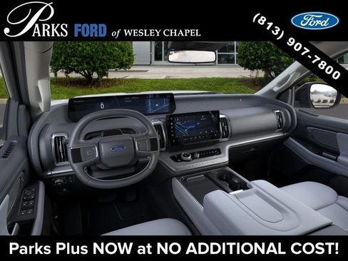 New 2026 Ford Expedition Max Platinum AWD/4WD image 9