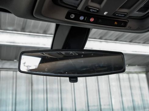 Used 2019 Chevrolet Silverado 1500 LT image 23