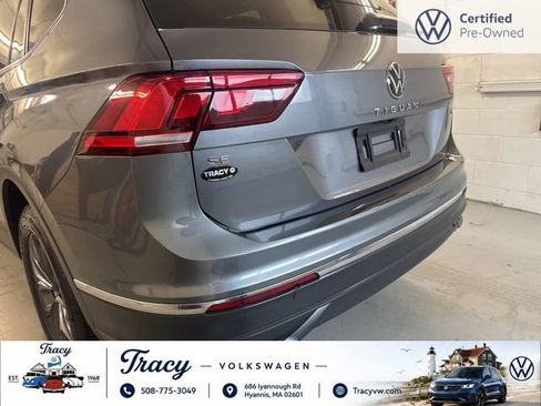 Certified 2023 Volkswagen Tiguan SE w/ Panoramic Sunroof Package AWD/4WD image 5