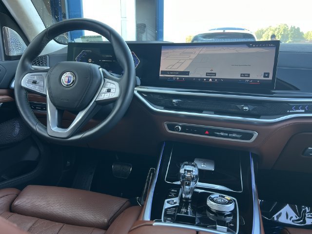 Used 2024 BMW ALPINA XB7 AWD/4WD image 19