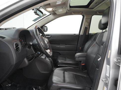 Used 2012 Jeep Compass Limited w/ Sun/Sound Group AWD/4WD image 21