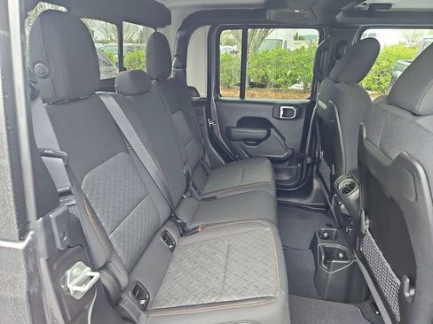 New 2026 Jeep Gladiator Mojave image 27