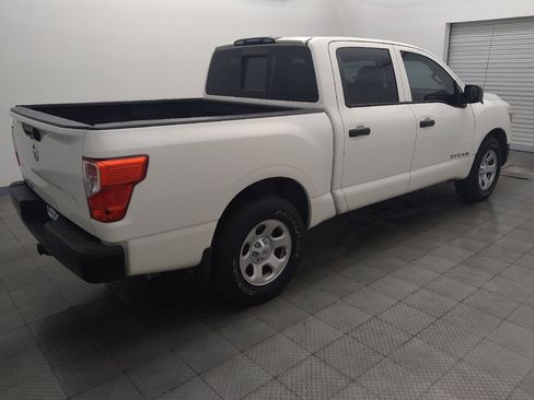 Used 2019 Nissan Titan S AWD/4WD image 10