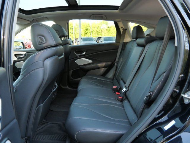Used 2019 Acura RDX w/ Technology Package AWD/4WD image 11