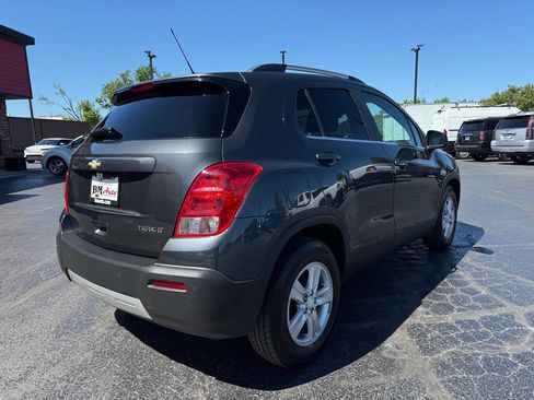 Used 2016 Chevrolet Trax LT w/ LT Convenience Package FWD image 7