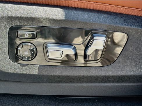 New 2027 BMW X7 M60i AWD/4WD image 27