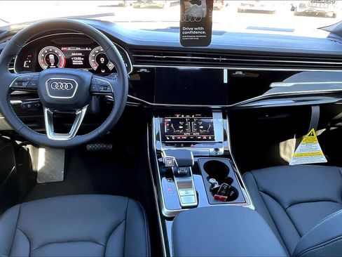 New 2026 Audi Q8 Premium Plus image 5