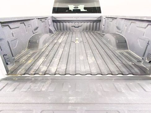 Used 2025 Chevrolet Silverado 3500 LT w/ Convenience Package AWD/4WD image 22