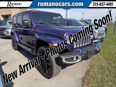 Used 2023 Jeep Wrangler Sahara w/ Cold Weather Group image 1