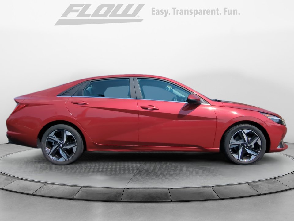 Used 2023 Hyundai Elantra Limited FWD image 10