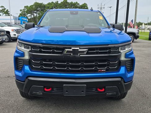 Used 2025 Chevrolet Silverado 1500 LT Trail Boss w/ Convenience Package II AWD/4WD image 8