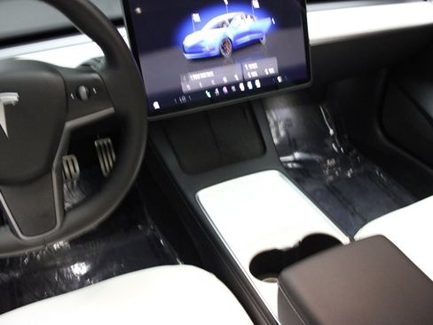 Used 2022 Tesla Model 3 Performance image 44