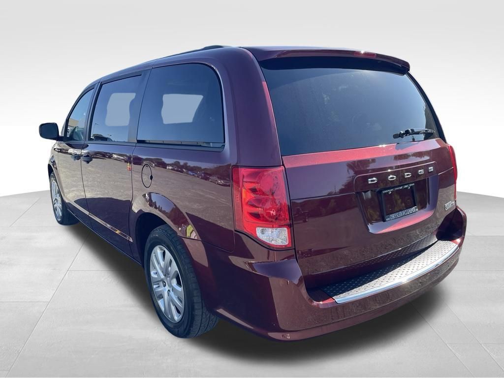 Used 2019 Dodge Grand Caravan SE w/ UConnect Hands-Free Group FWD image 14