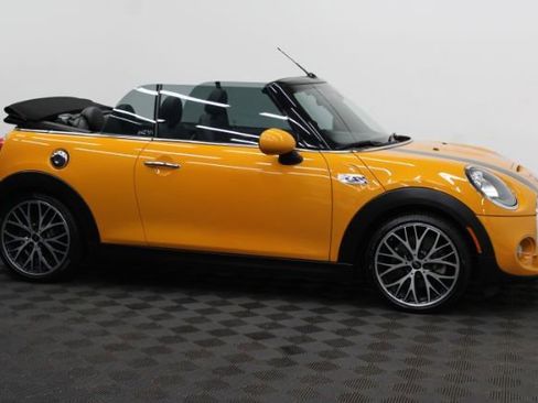 Used 2016 MINI Cooper S image 3