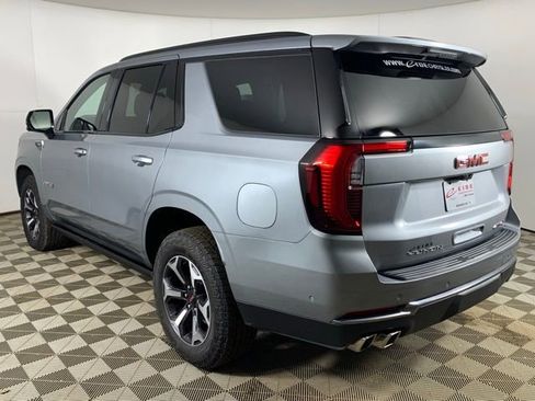 Used 2025 GMC Yukon AT4 w/ AT4 Premium Package image 7