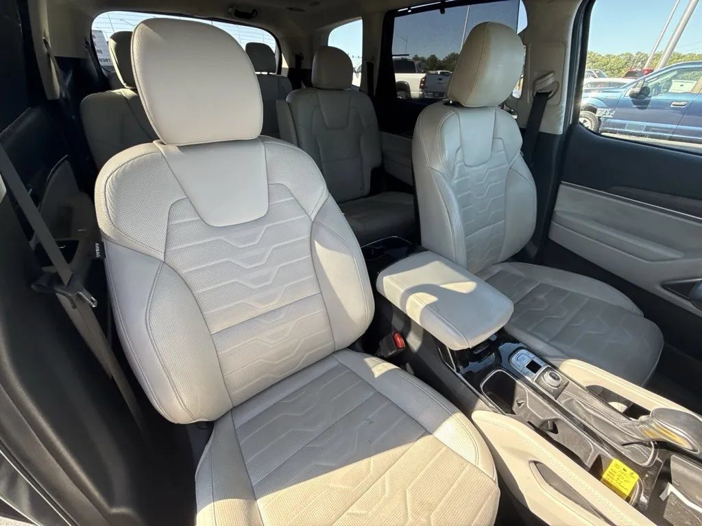 Used 2021 Kia Telluride SX w/ SX Prestige Package AWD/4WD image 14