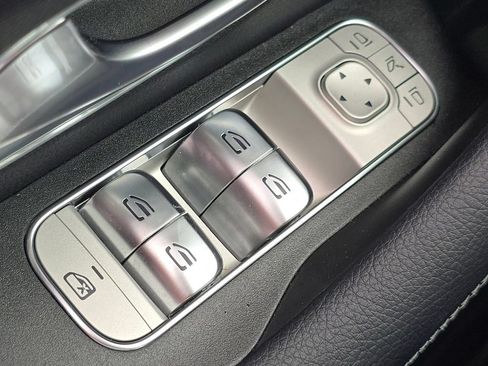 Certified 2026 Mercedes-Benz GLS 450 4MATIC image 30
