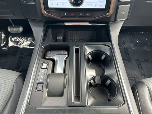 Used 2023 Ford F150 Lightning Lariat w/ Equipment Group 511A High image 13