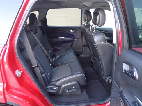 Used 2020 Dodge Journey Crossroad image 11