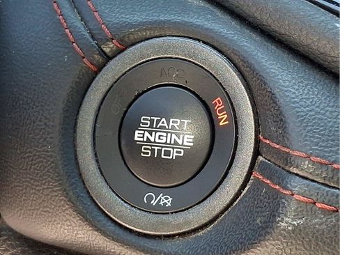 Used 2024 Dodge Durango R/T w/ Blacktop Package RWD image 21