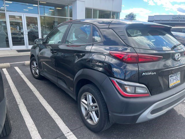 Used 2022 Hyundai Kona SE AWD/4WD image 3