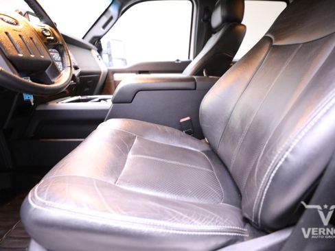 Used 2015 Ford F250 Lariat w/ Lariat Ultimate Package image 10