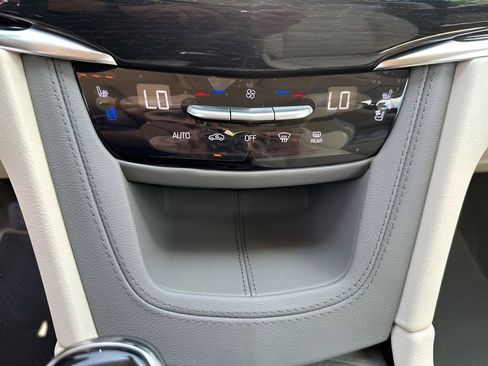 New 2025 Cadillac XT6 Premium Luxury w/ Technology Package image 33