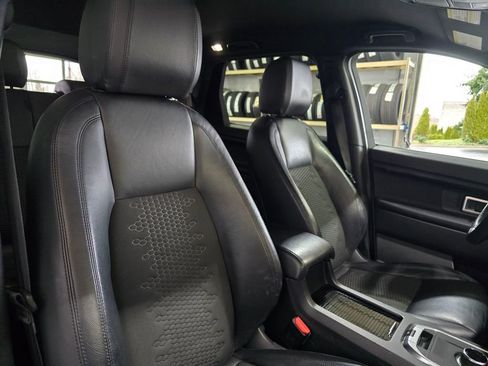 Used 2019 Land Rover Discovery Sport SE AWD/4WD image 27
