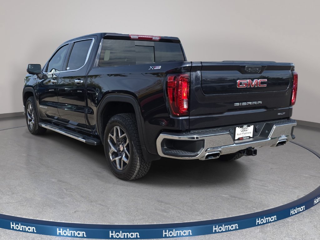 Used 2023 GMC Sierra 1500 SLT w/ SLT Premium Package AWD/4WD image 8