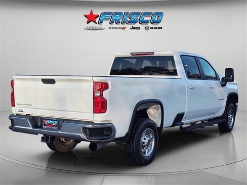 Used 2021 Chevrolet Silverado 2500 LT w/ Convenience Package image 10