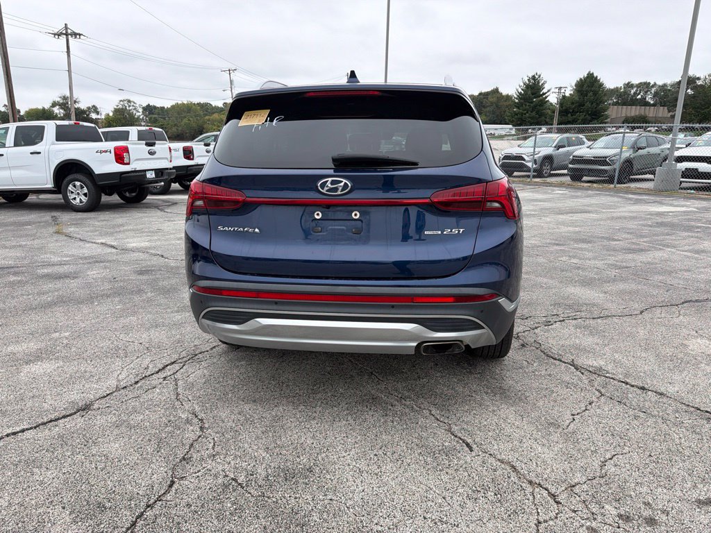 Used 2021 Hyundai Santa Fe Limited AWD/4WD image 4