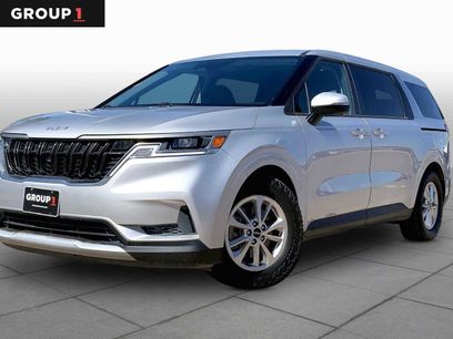 Used 2022 Kia Carnival LX