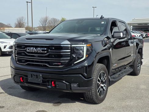 Used 2023 GMC Sierra 1500 AT4 w/ AT4 Premium Package image 3