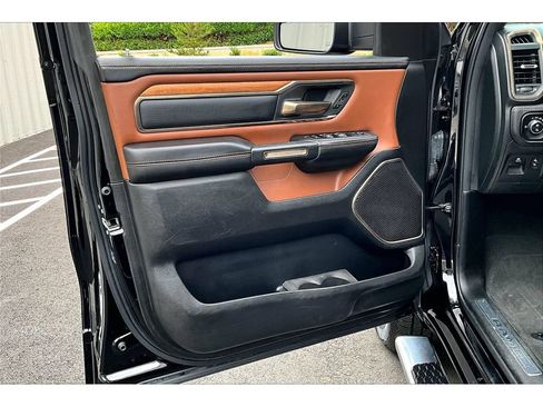 Used 2022 RAM 1500 Limited w/ Body Color Bumper Group AWD/4WD image 22