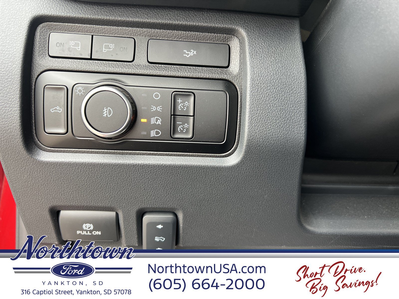 Used 2024 Ford F250 Lariat w/ Black Appearance Package AWD/4WD image 12