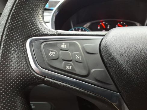 Used 2019 Chevrolet Equinox LT image 15