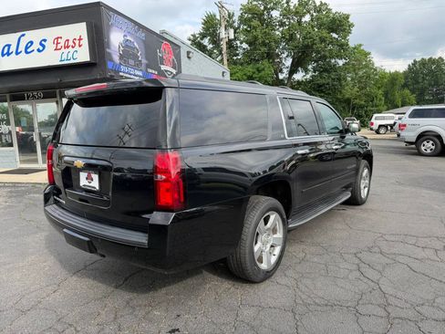 Used 2017 Chevrolet Suburban LT AWD/4WD image 8