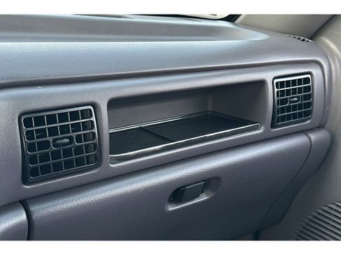 Used 1997 Dodge Ram 2500 Truck ST image 25