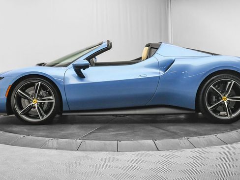 Used 2024 Ferrari 296 GTS Convertible image 5