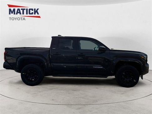 New 2026 Toyota Tacoma SR5 image 8