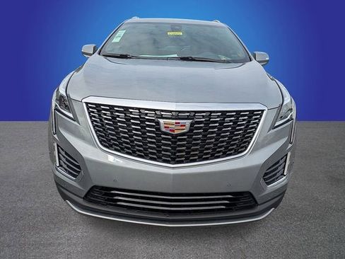 New 2026 Cadillac XT5 Luxury FWD image 8