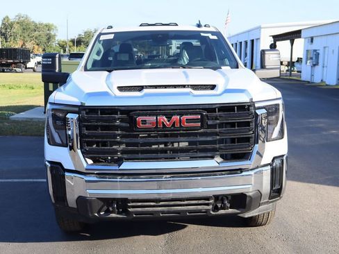 New 2025 GMC Sierra 3500 Pro w/ Convenience Package AWD/4WD image 3