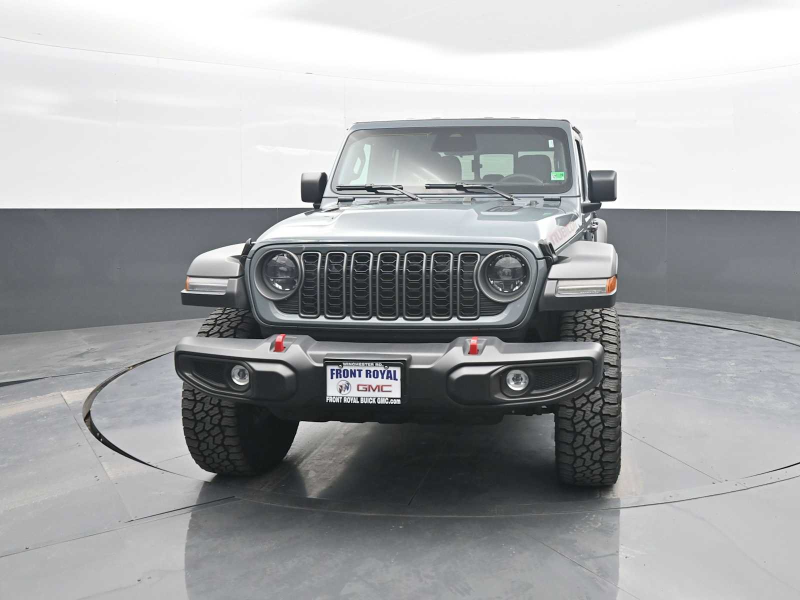 Used 2026 Jeep Gladiator Rubicon AWD/4WD image 3