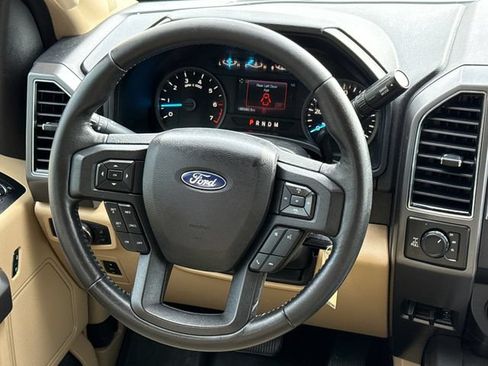 Used 2020 Ford F150 XLT w/ Equipment Group 302A Luxury AWD/4WD image 12