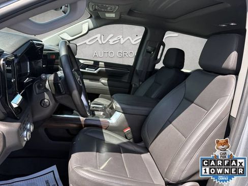 Used 2024 GMC Sierra 1500 SLT AWD/4WD image 19