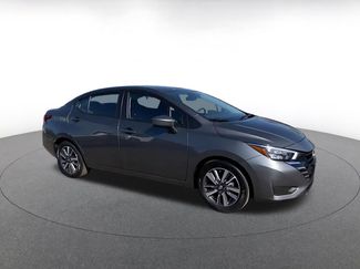 Used 2025 Nissan Versa SV video 2