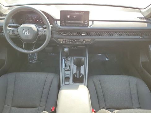 Certified 2023 Honda Accord EX image 14